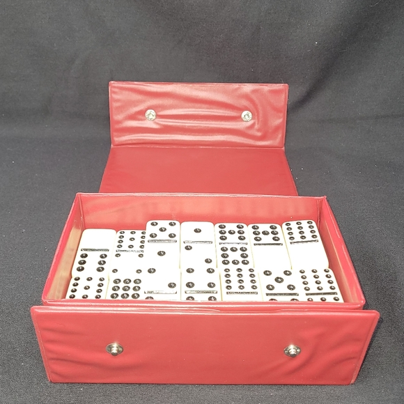 VINTAGE DOMINO BY CARDINAL - Picture 8 of 10